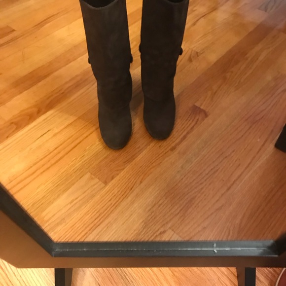 Tahari Harper Boots - Picture 6 of 6